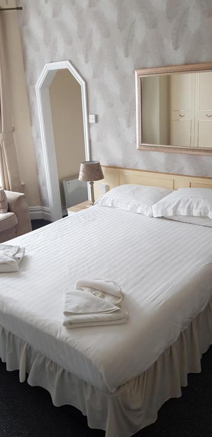 בלקפול Roselea Hotel מראה חיצוני תמונה