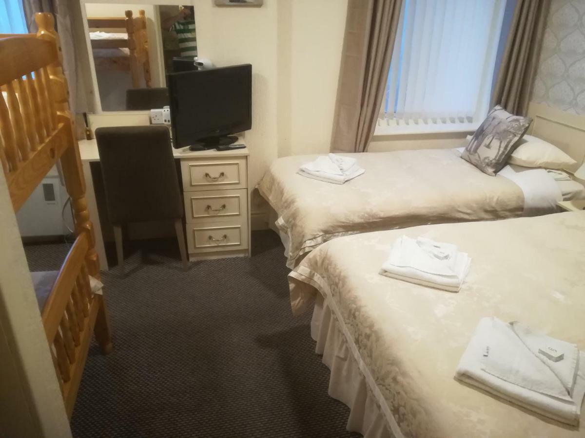 בלקפול Roselea Hotel מראה חיצוני תמונה